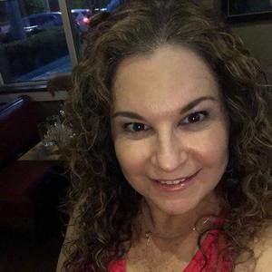 Meet your Posher, Deirdre